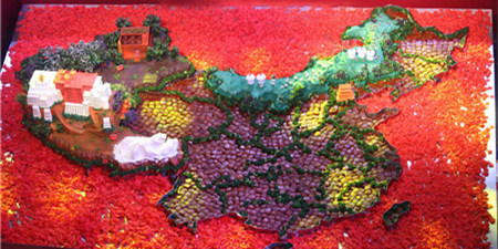 舌尖上的中国！厨师用33头猪“烧制”中国地图(图)