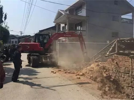 狠!一天拆8家猪场,光泽县集中整治生猪养殖污染!