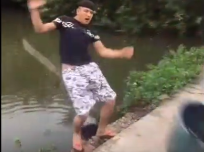 猪一样的队友 爆笑恶搞视频