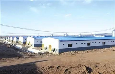 猪场建在禁养区只是被拆，但占用这些地方，要被抓！