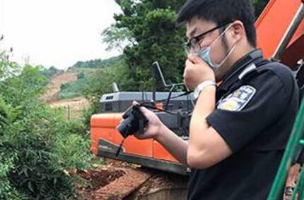 评“偷埋死猪”：为何盖子在环保督察来后才揭开