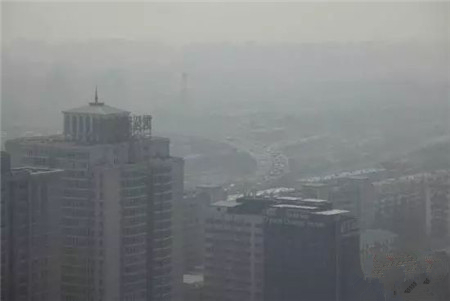 中国首次环保督查全覆盖：31省超过1.5万人被问责