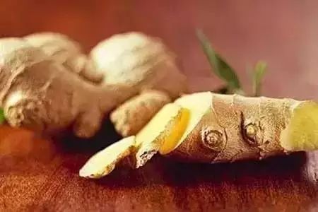 “冬吃萝卜夏吃姜，不用医生开药方”，生姜在养猪中的妙用！