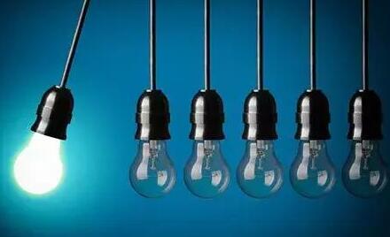 17年尾声将至，明年，农村还让养猪吗？