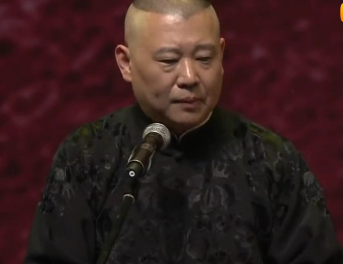 郭德纲爆笑返场，笑侃于谦养猪糗事！台下吴京笑岔气！