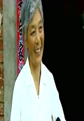 乡镇落魄帅哥，带着“空姐”去家里养猪，全村人都不看好他们