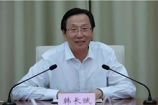 韩长赋：非洲猪瘟防控进入关键期！严肃问责防控不到位的地方部门